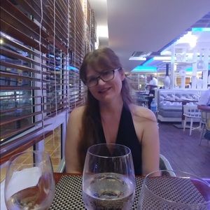 Meet your Posher, Gabrielle